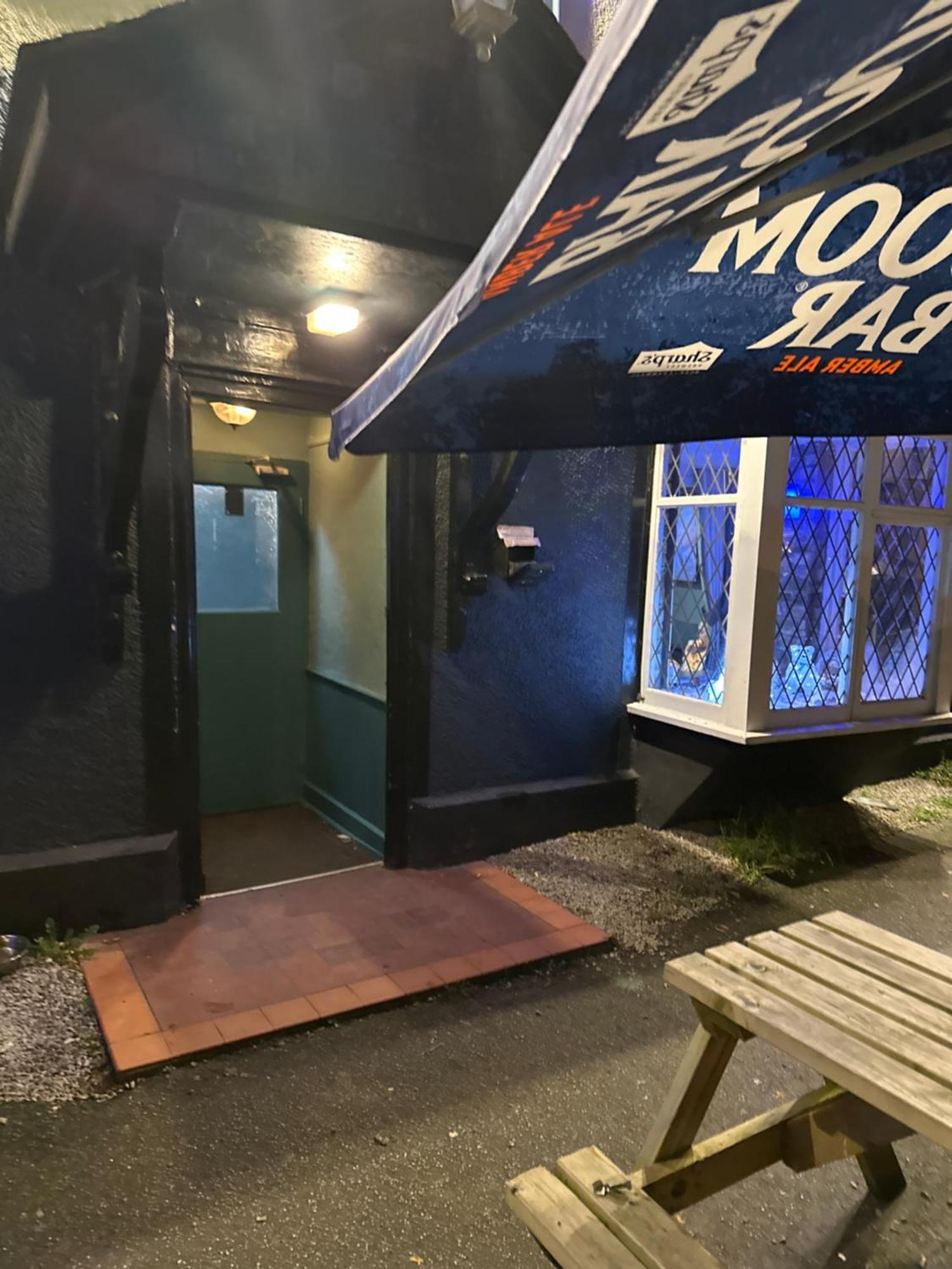 The Kings Head Hotel Chacewater Exterior photo